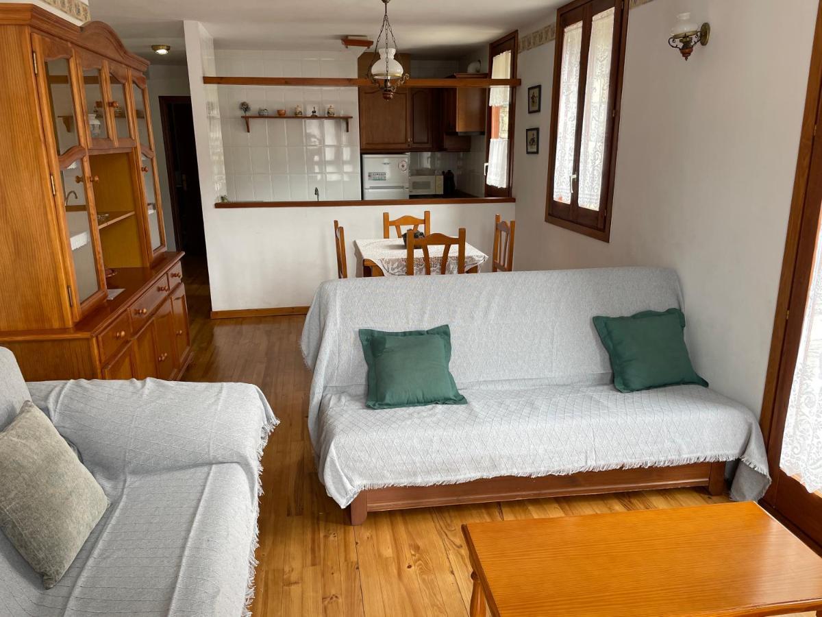 Apartaments Pirinenc Естери д'Анеу Екстериор снимка